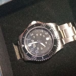 Victorinox Swiss Army divers watch